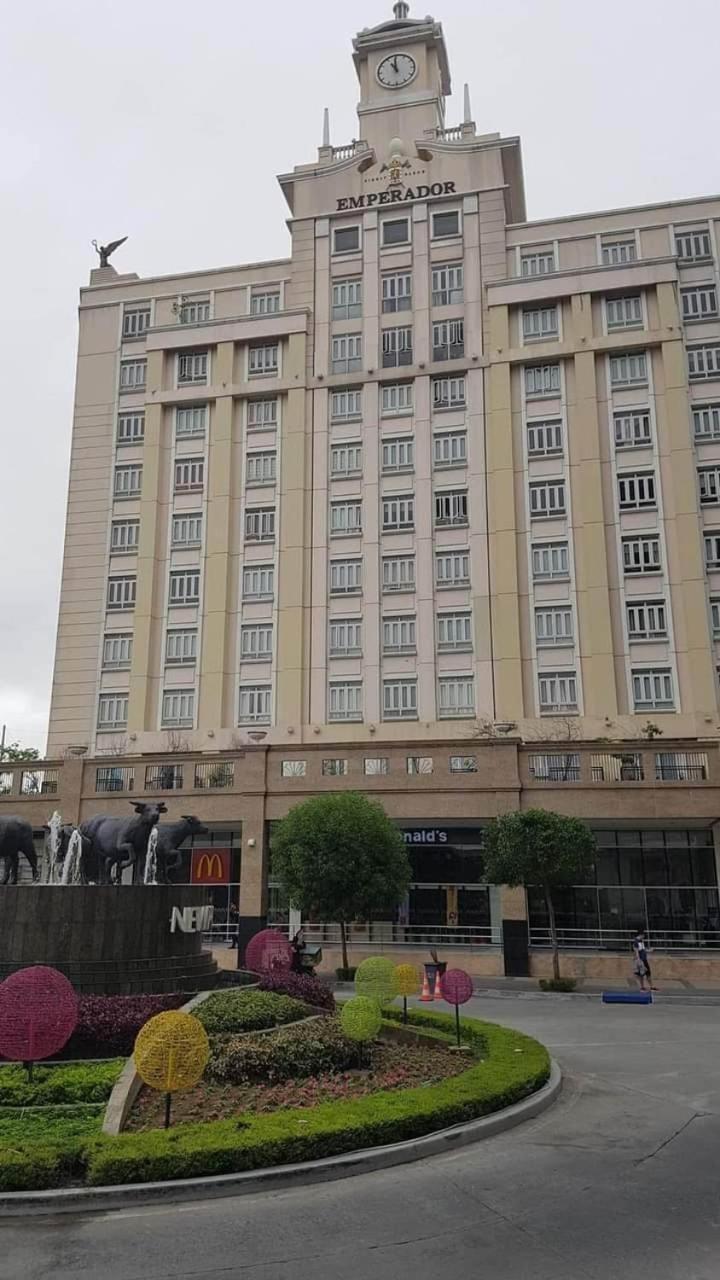 Pasay Condotel Near Naia Terminal 3 Exteriör bild